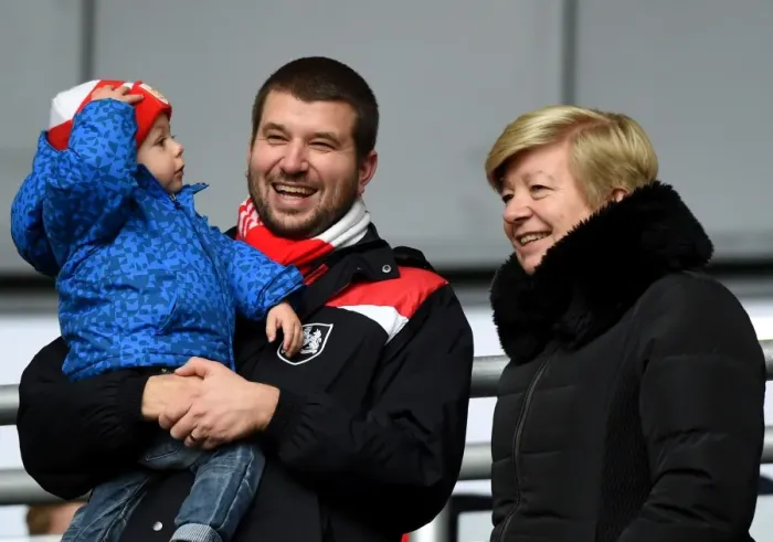 Framed Print : Bristol City's Jon Lansdown and Family Celebrate at Ashton Gate: Bristol City vs. Bolton Wanderers, 2016 Framed Print : Bristol City's Jon Lansdown and Family Celebrate at Ashton Gate: Bristol City vs. Bolton Wanderers, 2016