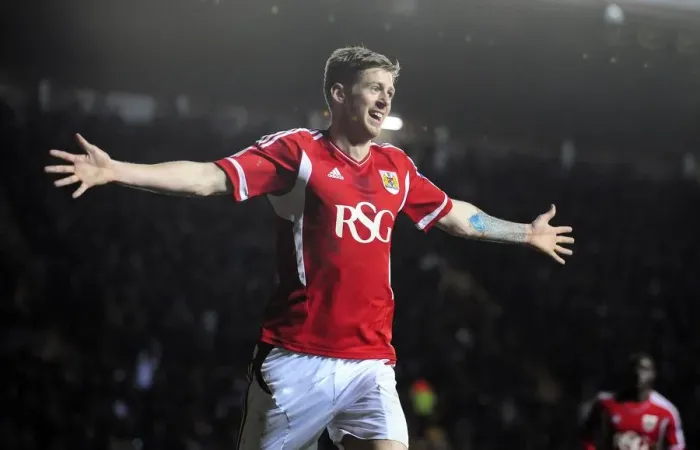 Framed Print : Bristol City's Jon Stead Celebrates Epic Goal Against Leicester City at Ashton Gate Stadium Framed Print : Bristol City's Jon Stead Celebrates Epic Goal Against Leicester City at Ashton Gate Stadium