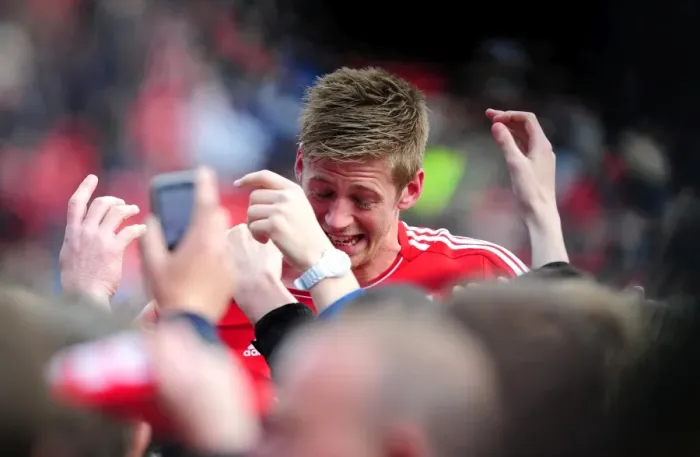 Framed Print : Bristol City's Jon Stead Surrounded by Ecstatic Fans After Goal vs Barnsley (2012)