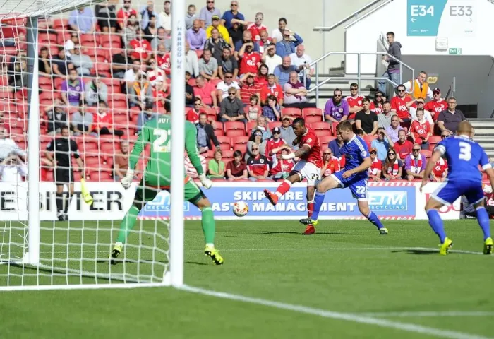 Framed Print : Bristol City's Jonathan Kodjia Scores Against Brentford in Sky Bet Championship Match