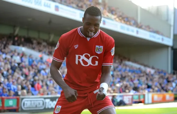 Framed Print : Bristol City's Jonathan Kodjia Scores Dramatic Equalizer Against Ipswich Town in Sky Bet Championship Match Framed Print : Bristol City's Jonathan Kodjia Scores Dramatic Equalizer Against Ipswich Town in Sky Bet Championship Match