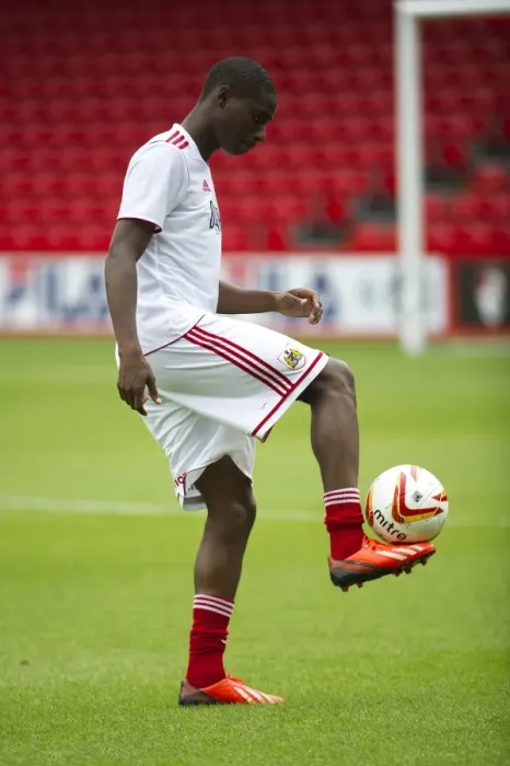 Framed Print : Bristol City's Jordan Wynter in Action at Bournemouth Pre-Season Friendly (2013)