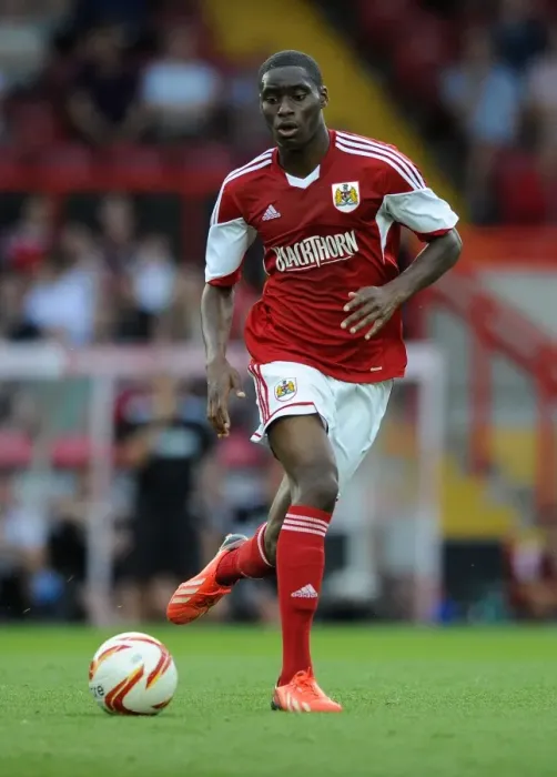 Framed Print : Bristol City's Jordan Wynter in Action Against Reading