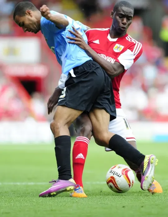 Framed Print : Bristol City's Jordan Wynter Makes a Challenge in Sky Bet League One (August 3, 2013): Ashton Gate - Bristol City vs Bradford City Framed Print : Bristol City's Jordan Wynter Makes a Challenge in Sky Bet League One (August 3, 2013): Ashton Gate - Bristol City vs Bradford City