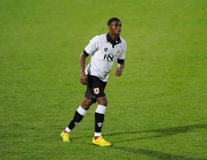 Framed Print : Bristol City's Jordan Wynter in Pre-Season Action Against Cheltenham Town, 2014 Framed Print : Bristol City's Jordan Wynter in Pre-Season Action Against Cheltenham Town, 2014