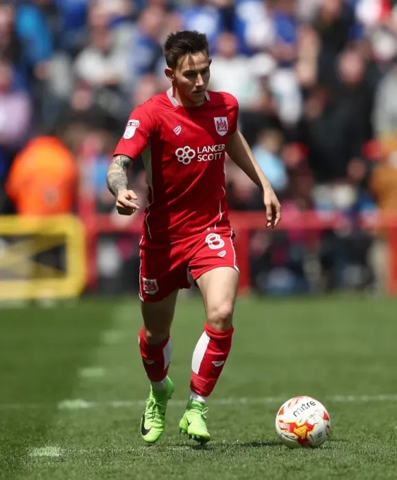 Framed Print : Bristol City's Josh Brownhill in Action Against Birmingham City - Sky Bet Championship Clash at Ashton Gate (07 / 05 / 2017) Framed Print : Bristol City's Josh Brownhill in Action Against Birmingham City - Sky Bet Championship Clash at Ashton Gate (07 / 05 / 2017)