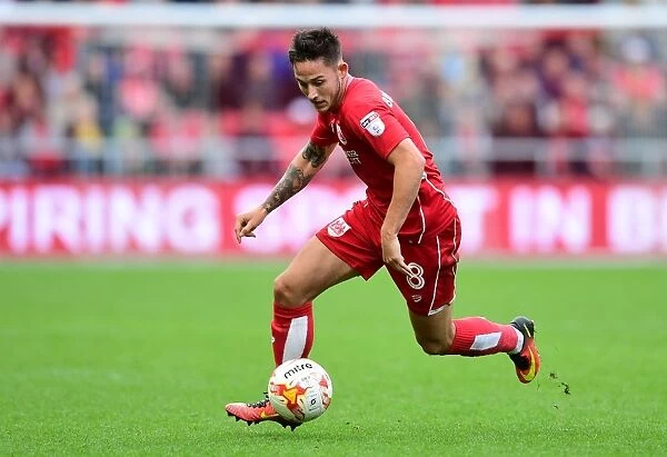 Bristol City's Josh Brownhill in Action Against Nottingham Forest, Sky Bet Championship 2016