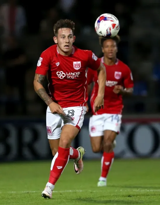 Framed Print : Bristol City's Josh Brownhill Chases Down the Ball in EFL Cup Clash vs Scunthorpe United