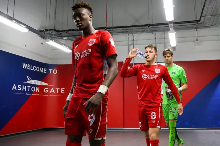 Framed Print : Bristol City's Josh Brownhill Emerges from Tunnel before Kick-off vs Sheffield Wednesday (Bristol City v Sheffield Wednesday, Sky Bet Championship)