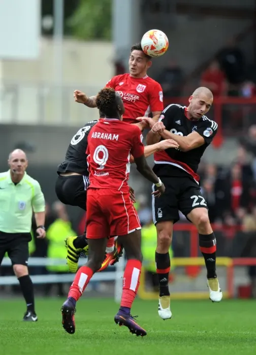 Framed Print : Bristol City's Josh Brownhill Scores Dramatic Header Against Nottingham Forest in Sky Bet Championship Match Framed Print : Bristol City's Josh Brownhill Scores Dramatic Header Against Nottingham Forest in Sky Bet Championship Match