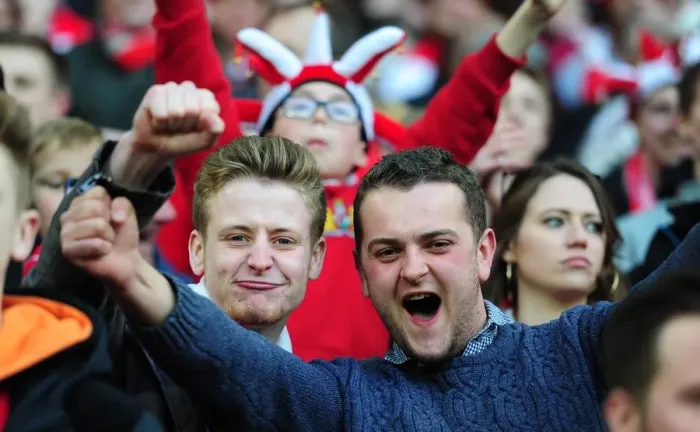 Framed Print : Bristol City's Jubilant Fans Celebrate Victory at Wembley Stadium