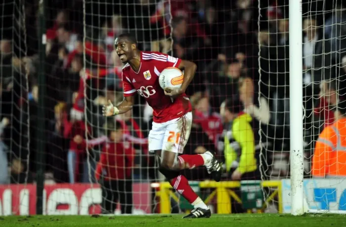 Framed Print : Bristol City's Kalifa Cisse Celebrates Goal Against Leicester City Framed Print : Bristol City's Kalifa Cisse Celebrates Goal Against Leicester City