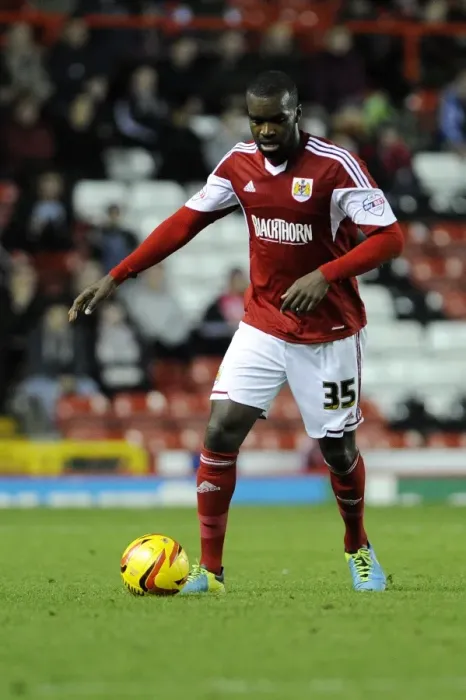 Framed Print : Bristol City's Karleigh Osborne in Action against Crawley Town at Ashton Gate (November 2013, Sky Bet League One)