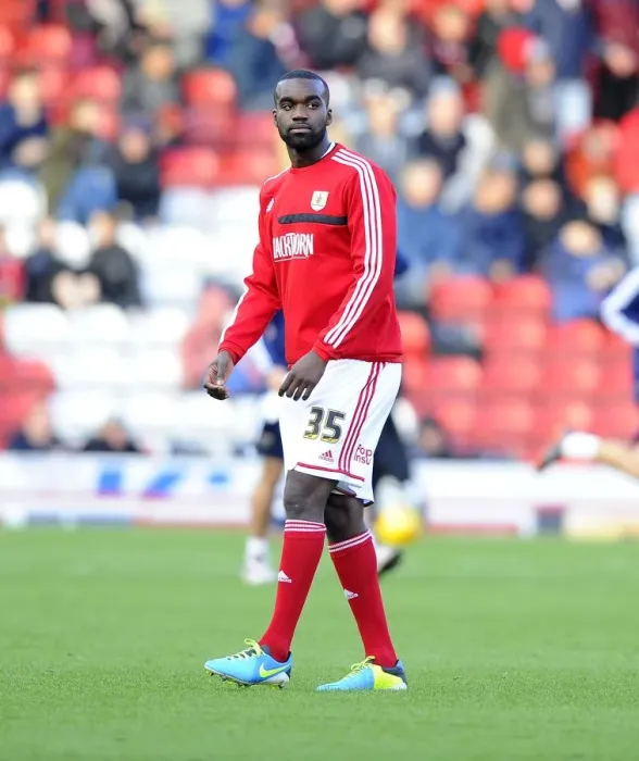 Framed Print : Bristol City's Karleigh Osborne in Action against Oldham Athletic, Sky Bet League One, November 2013