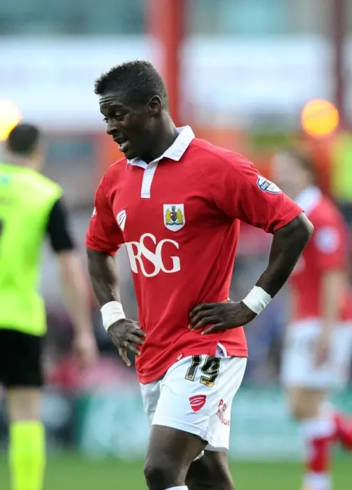 Framed Print : Bristol City's Kieran Agard in Action