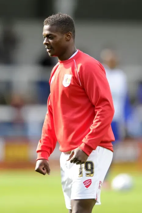 Framed Print : Bristol City's Kieran Agard Scores at Rochdale's Spotland Stadium, Sky Bet League One, 2014 Framed Print : Bristol City's Kieran Agard Scores at Rochdale's Spotland Stadium, Sky Bet League One, 2014