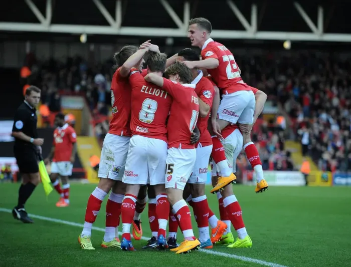 Framed Print : Bristol City's Kieran Agard: Thrilling Goal Celebration vs Oldham Athletic (November 2014) Framed Print : Bristol City's Kieran Agard: Thrilling Goal Celebration vs Oldham Athletic (November 2014)