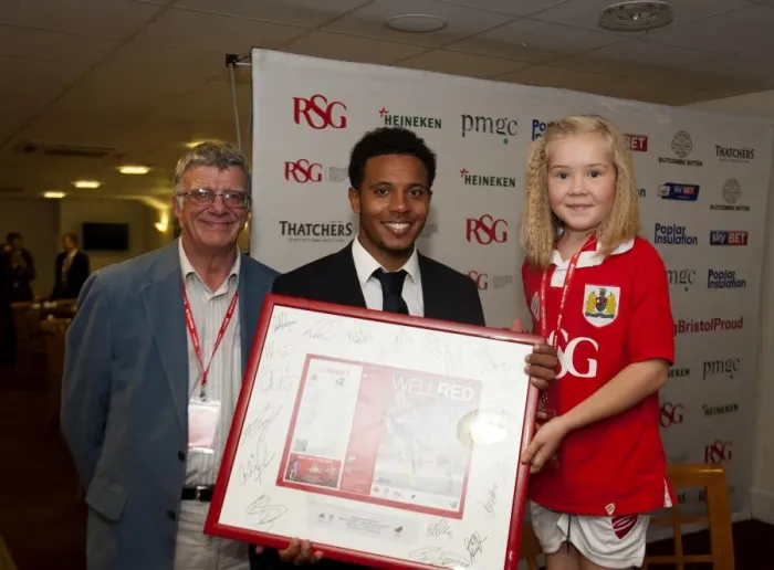 Framed Print : Bristol City's Korey Smith Shines: Triumph Over Scunthorpe United, September 6, 2014 Framed Print : Bristol City's Korey Smith Shines: Triumph Over Scunthorpe United, September 6, 2014