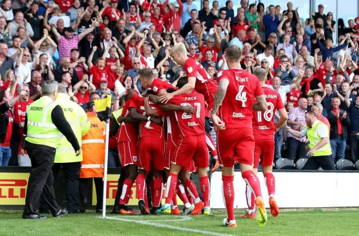 Framed Print : Bristol City's Late Winning Goal by Tammy Abraham against Burton Albion Framed Print : Bristol City's Late Winning Goal by Tammy Abraham against Burton Albion