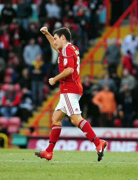 Bristol City's Lee Johnson: Celebrating Championship Victory Over Cardiff City (01.01.2011)