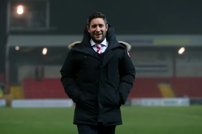 Framed Print : Bristol City's Lee Johnson Examines Pitch before Fleetwood Town FA Cup Clash Framed Print : Bristol City's Lee Johnson Examines Pitch before Fleetwood Town FA Cup Clash