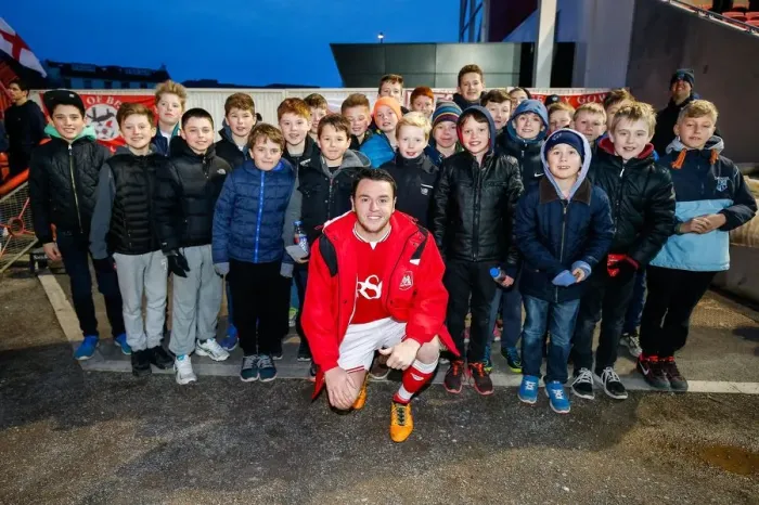 Framed Print : Bristol City's Lee Tomlin Named Man of the Match vs. Birmingham City (30-01-2016) Framed Print : Bristol City's Lee Tomlin Named Man of the Match vs. Birmingham City (30-01-2016)