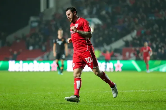 Framed Print : Bristol City's Lee Tomlin Scores the Game-Winning Goal Against Hull City in EFL Cup Fourth Round Framed Print : Bristol City's Lee Tomlin Scores the Game-Winning Goal Against Hull City in EFL Cup Fourth Round