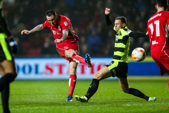 Framed Print : Bristol City's Lee Tomlin Scores Against Huddersfield Town, Sky Bet EFL Championship, Ashton Gate Framed Print : Bristol City's Lee Tomlin Scores Against Huddersfield Town, Sky Bet EFL Championship, Ashton Gate