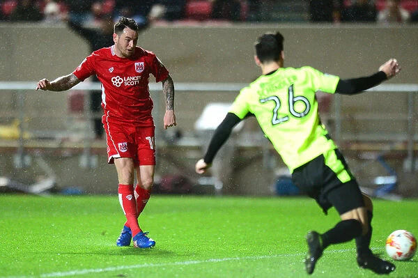 Bristol City's Lee Tomlin Scores Opening Goal Against Huddersfield Town, Sky Bet Championship 2017