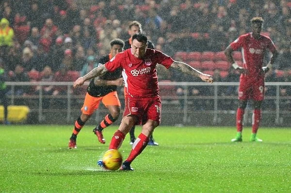 Bristol City's Lee Tomlin Scores Penalty Against Sheffield Wednesday in Sky Bet Championship Match, January 2017