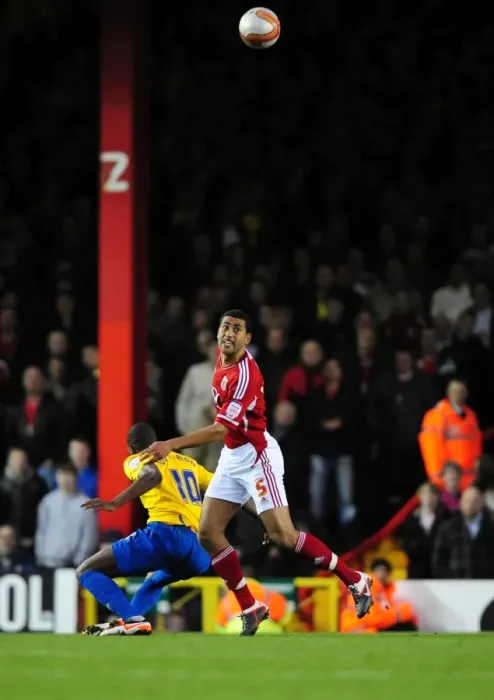 Framed Print : Bristol City's Lewin Nyatanga Clears Ball in Championship Clash vs. Southampton (November 26, 2011) Framed Print : Bristol City's Lewin Nyatanga Clears Ball in Championship Clash vs. Southampton (November 26, 2011)