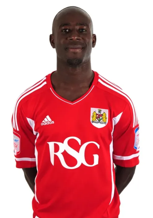 Framed Print : Bristol City's Lewin Nyatanga: Focused and Determined