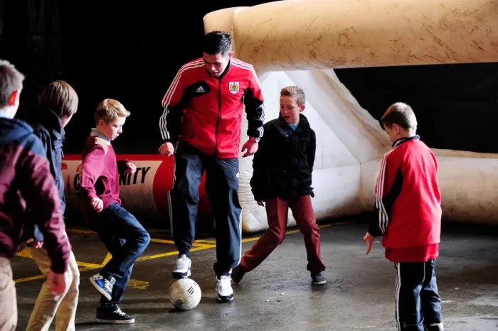 Framed Print : Bristol City's Lewis Carey Engages with Young Fans at Community Park Ahead of Championship Match Framed Print : Bristol City's Lewis Carey Engages with Young Fans at Community Park Ahead of Championship Match