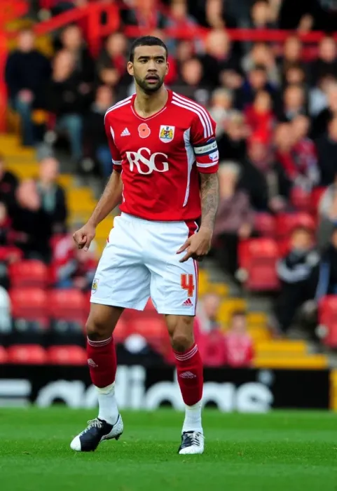 Framed Print : Bristol City's Liam Fontaine in Championship Action vs Burnley - 05-11-2011, Ashton Gate Stadium Framed Print : Bristol City's Liam Fontaine in Championship Action vs Burnley - 05-11-2011, Ashton Gate Stadium