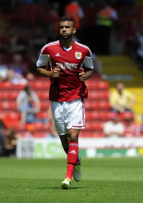 Framed Print : Bristol City's Liam Fontaine Faces Off Against Glasgow Rangers at Ashton Gate Stadium (2013) Framed Print : Bristol City's Liam Fontaine Faces Off Against Glasgow Rangers at Ashton Gate Stadium (2013)
