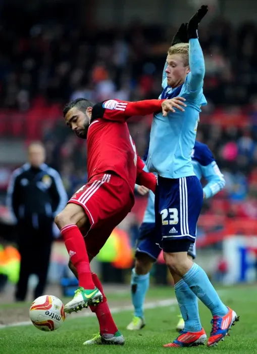 Framed Print : Bristol City's Liam Fontaine Fends Off Curtis Main Pressure During Bristol City V Middlesbrough Match, March 2013