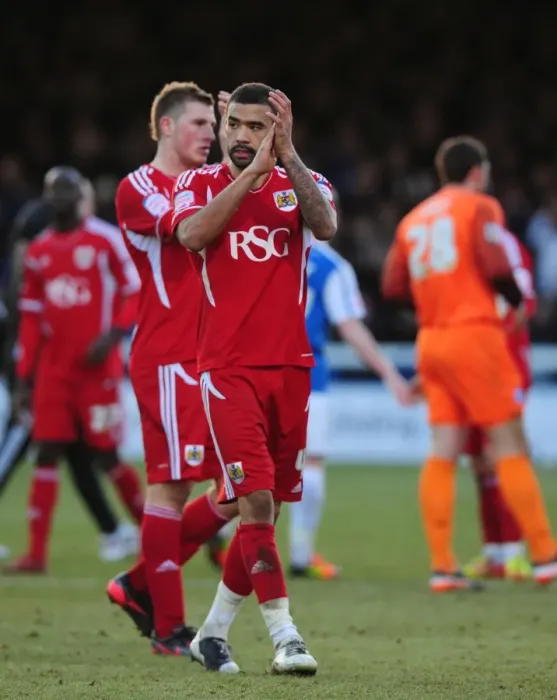 Framed Print : Bristol City's Liam Fontaine Shows Appreciation to Traveling Fans vs. Peterborough United (180212) Framed Print : Bristol City's Liam Fontaine Shows Appreciation to Traveling Fans vs. Peterborough United (180212)