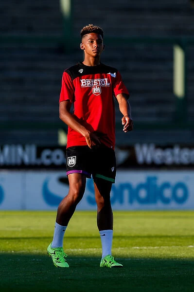 Bristol City's Lloyd Kelly in Action Against Yeovil Town, 2015