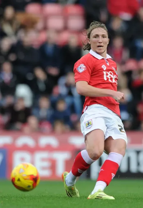 Framed Print : Bristol City's Luke Ayling in Action at Ashton Gate, November 2014 (vs Oldham Athletic) Framed Print : Bristol City's Luke Ayling in Action at Ashton Gate, November 2014 (vs Oldham Athletic)