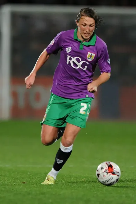 Framed Print : Bristol City's Luke Ayling in Action against Cheltenham Town, Johnstone's Paint Trophy, October 8, 2014