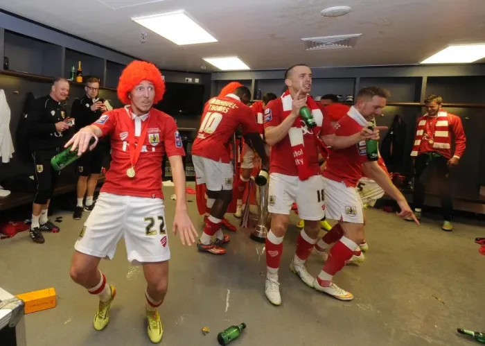 Framed Print : Bristol City's Luke Ayling Celebrates at Wembley: Johnstone's Paint Trophy Final vs Walsall Framed Print : Bristol City's Luke Ayling Celebrates at Wembley: Johnstone's Paint Trophy Final vs Walsall