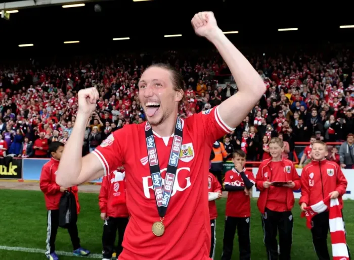 Framed Print : Bristol City's Luke Ayling Scores the Winning Goal Against Walsall in Sky Bet League One, May 2015 Framed Print : Bristol City's Luke Ayling Scores the Winning Goal Against Walsall in Sky Bet League One, May 2015