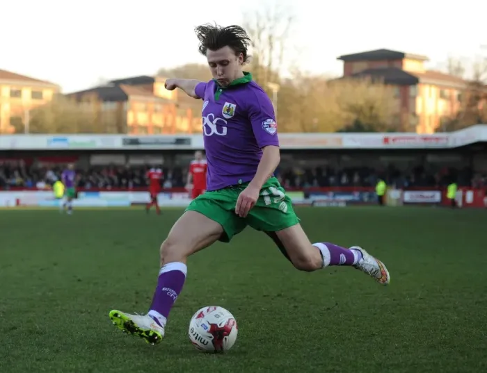 Framed Print : Bristol City's Luke Freeman in Action Against Crawley Town, March 7, 2015