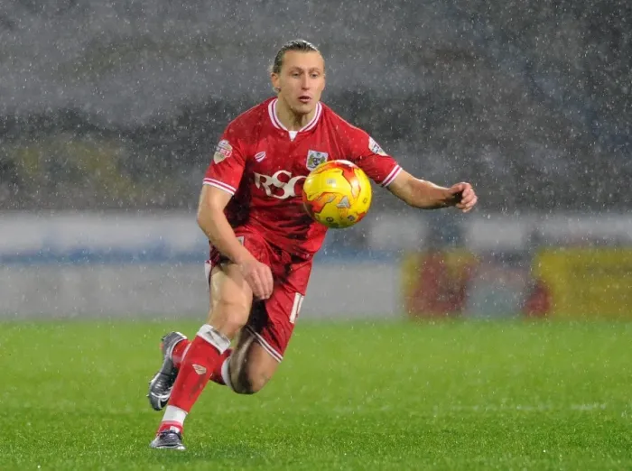 Framed Print : Bristol City's Luke Freeman in Action Against Huddersfield Town, Sky Bet Championship (December 12, 2015)