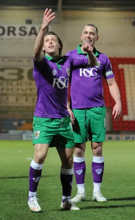 Framed Print : Bristol City's Luke Freeman Celebrates Goal Against Doncaster Rovers, February 2015