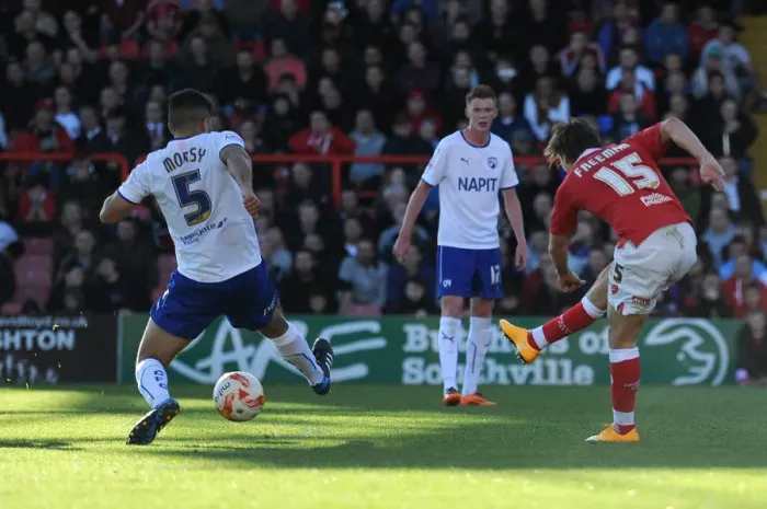 Framed Print : Bristol City's Luke Freeman Goes for Glory: A Thrilling Moment from the Bristol City vs. Chesterfield Football Match, Sky Bet League One, Ashton Gate Framed Print : Bristol City's Luke Freeman Goes for Glory: A Thrilling Moment from the Bristol City vs. Chesterfield Football Match, Sky Bet League One, Ashton Gate