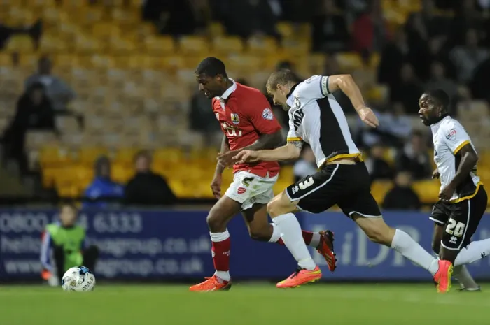 Framed Print : Bristol City's Mark Little Charges Down the Wing in Port Vale Clash Framed Print : Bristol City's Mark Little Charges Down the Wing in Port Vale Clash