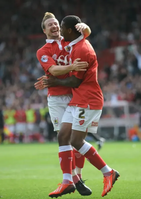 Framed Print : Bristol City's Mark Little and Wade Elliott Celebrate Goal Against Doncaster Rovers, Sky Bet League One, September 13, 2014 Framed Print : Bristol City's Mark Little and Wade Elliott Celebrate Goal Against Doncaster Rovers, Sky Bet League One, September 13, 2014