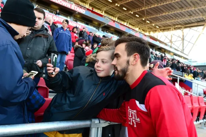 Framed Print : Bristol City's Marlon Pack and Young Fan: A Moment of Joy at Ashton Gate (Sky Bet Championship: Bristol City v Reading) Framed Print : Bristol City's Marlon Pack and Young Fan: A Moment of Joy at Ashton Gate (Sky Bet Championship: Bristol City v Reading)