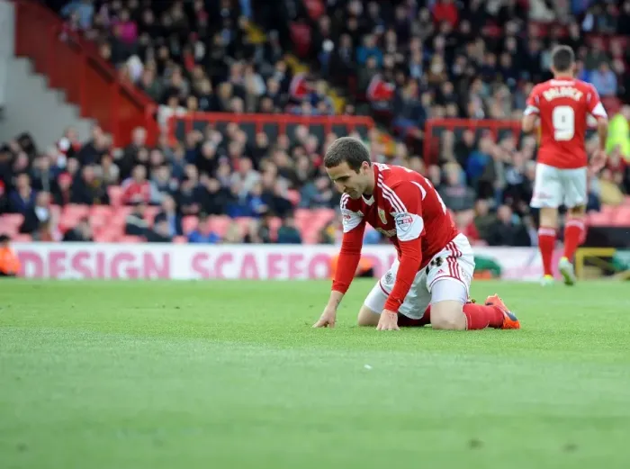 Framed Print : Bristol City's Martin Paterson in Action Against Crewe, Sky Bet League One, 2014